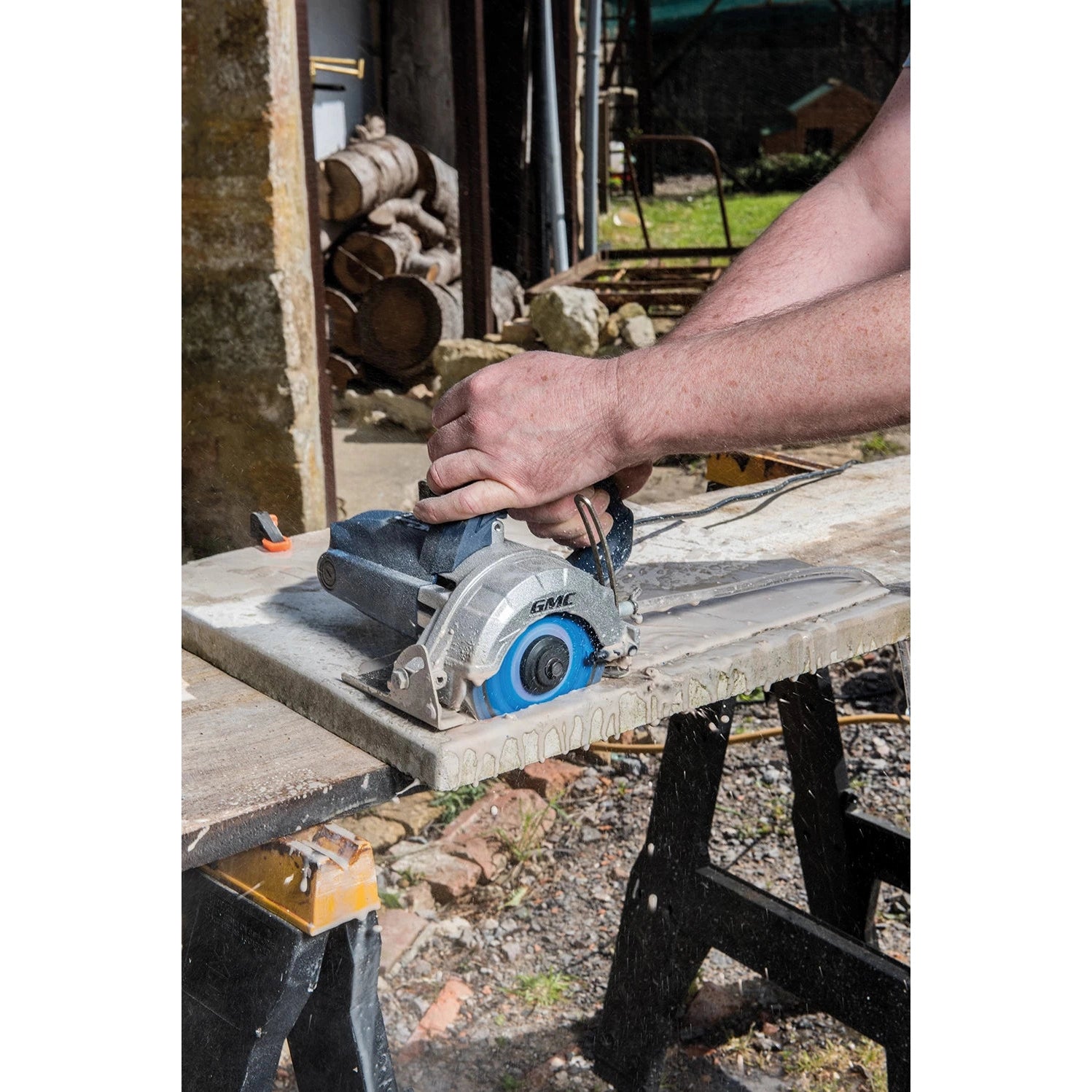 Gmc 1250W Wet Stone Cutter 110Mm