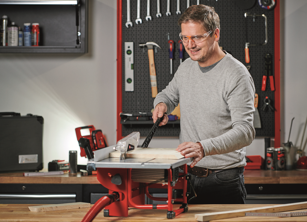 Einhell 800W 200mm Table Saw