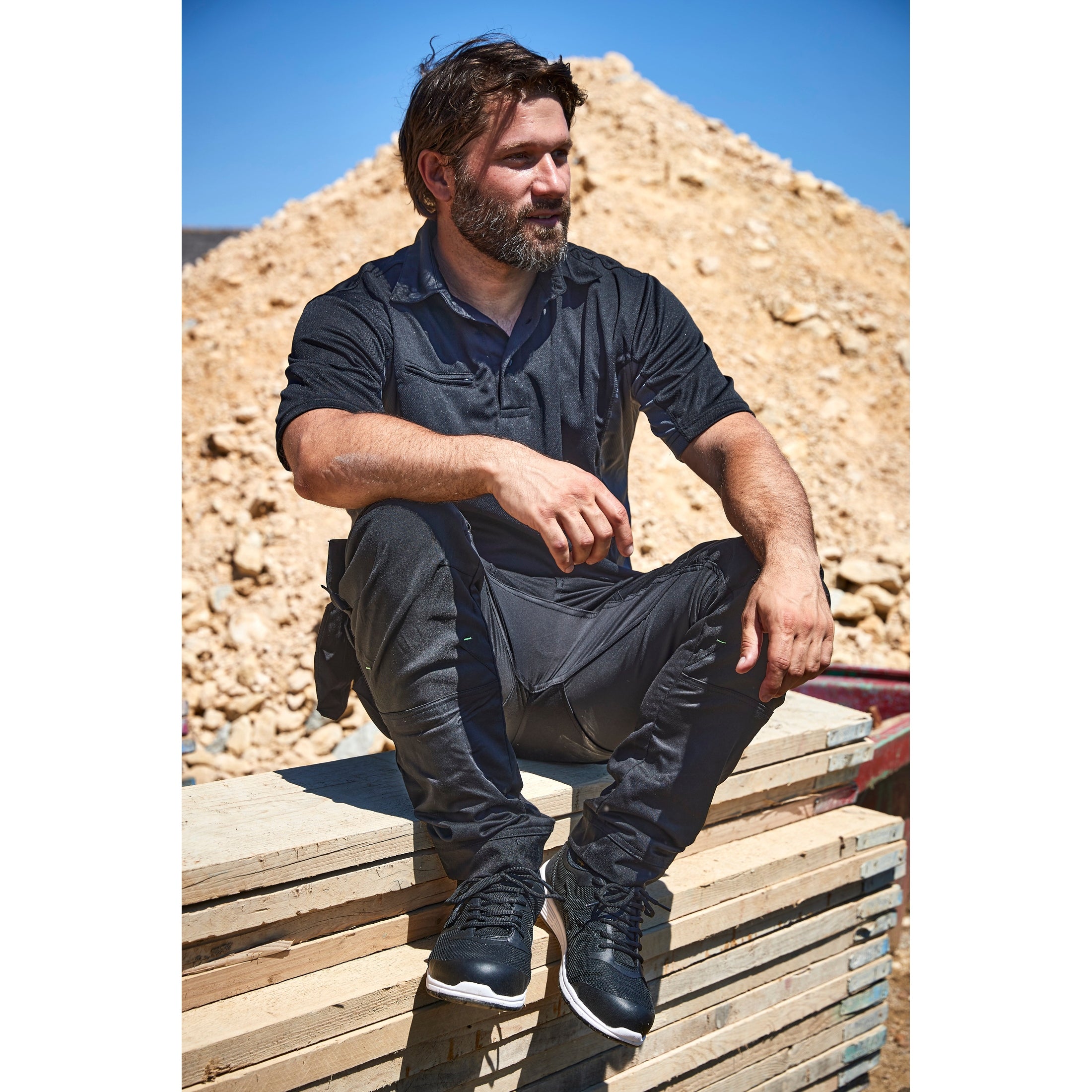 Apache Vault Lightweight Sports Safety Trainers