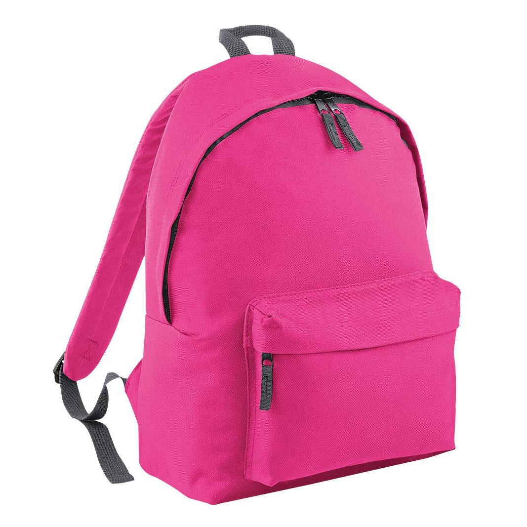 Zippered main compartment