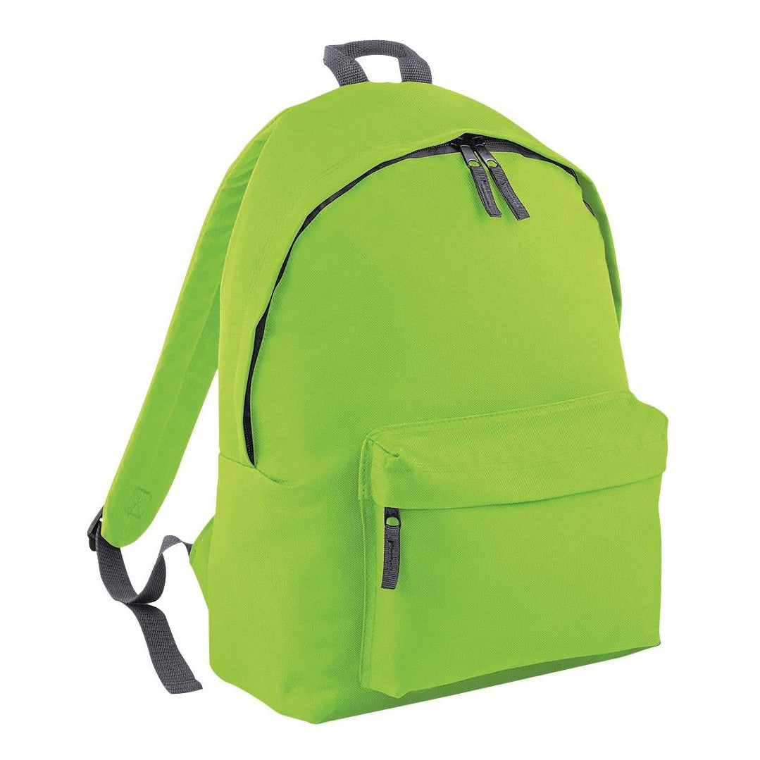 Zippered main compartment