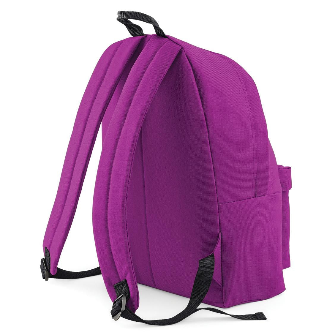 Zippered main compartment