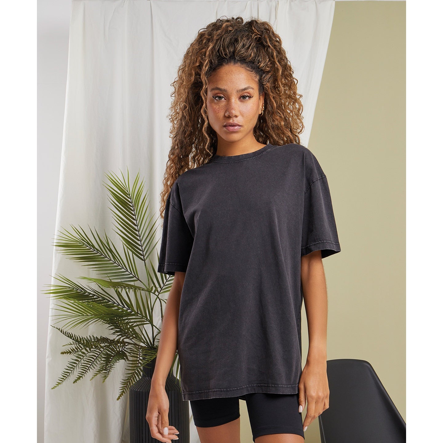 Build Your Brand Women's Oversized Acid Wash Tee