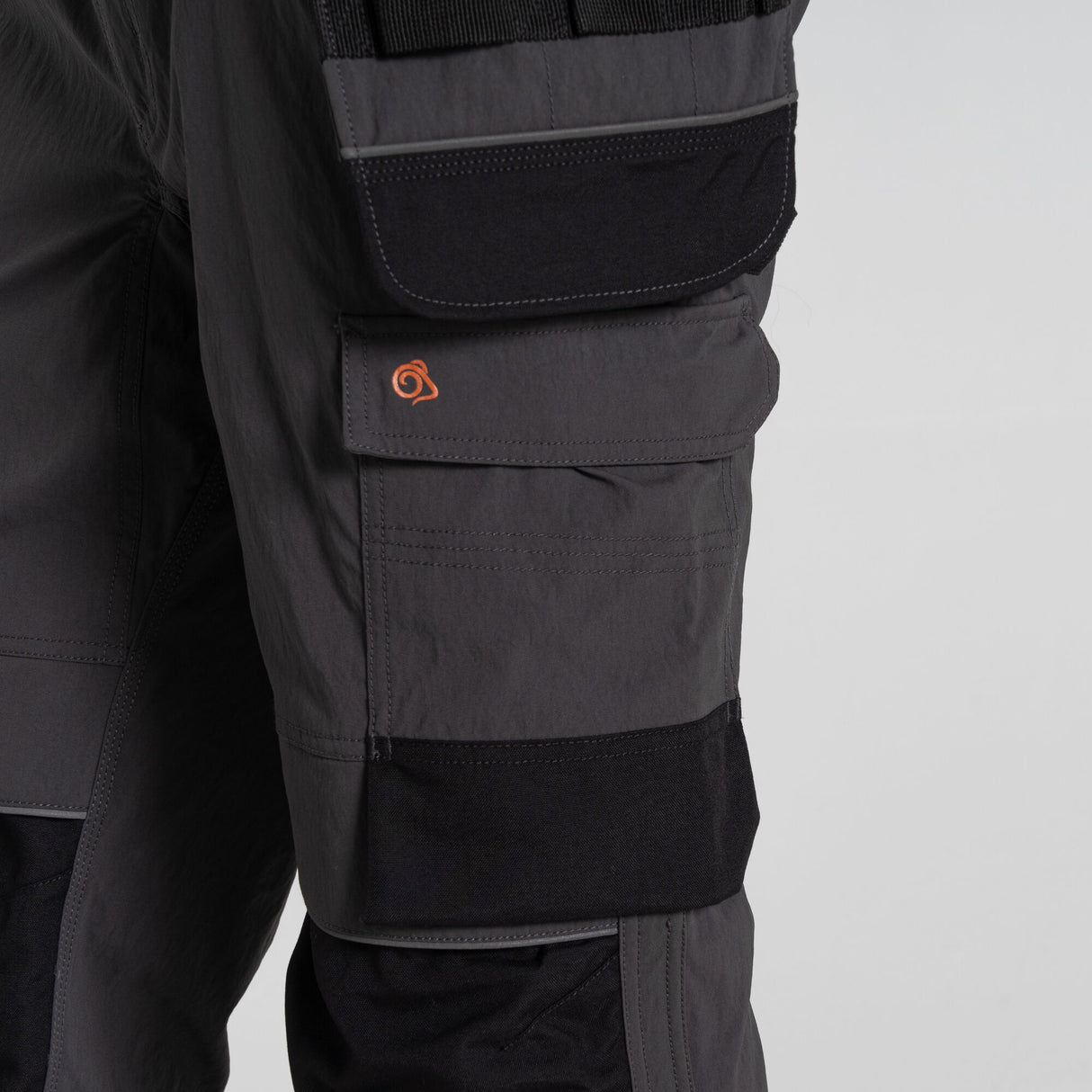 #colour_carbon-grey-black