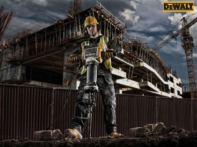 DEWALT D25981 28mm HEX Pavement Breaker 30kg 1800W 110V
