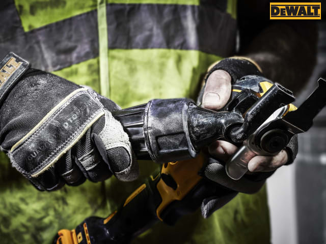 DEWALT DCS355M2 XR Brushless Oscillating Multi-Tool 18V 2 x 4.0Ah Li-ion