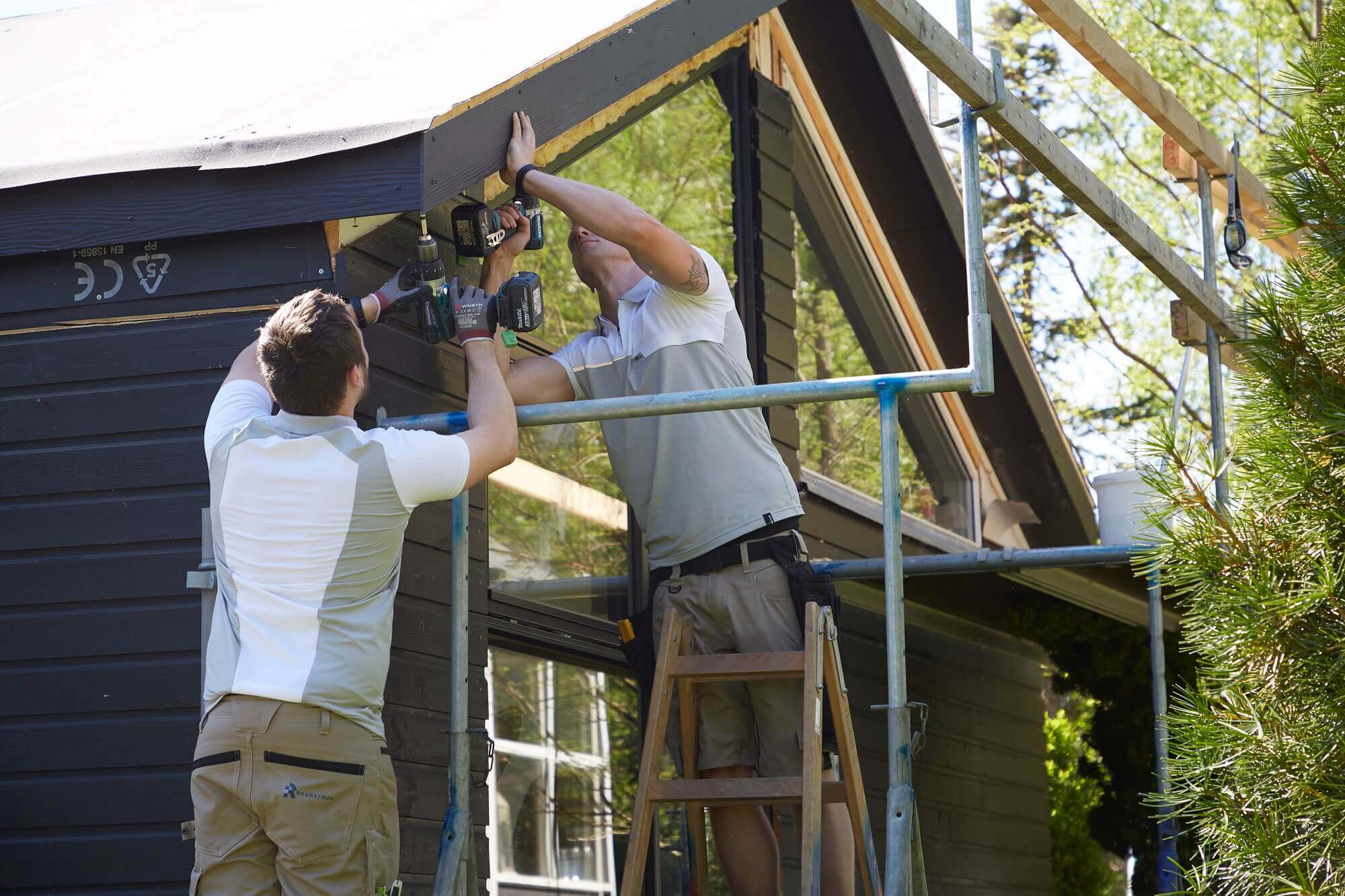 MASCOT ADVANCED Polo Shirt with chest pocket 17283