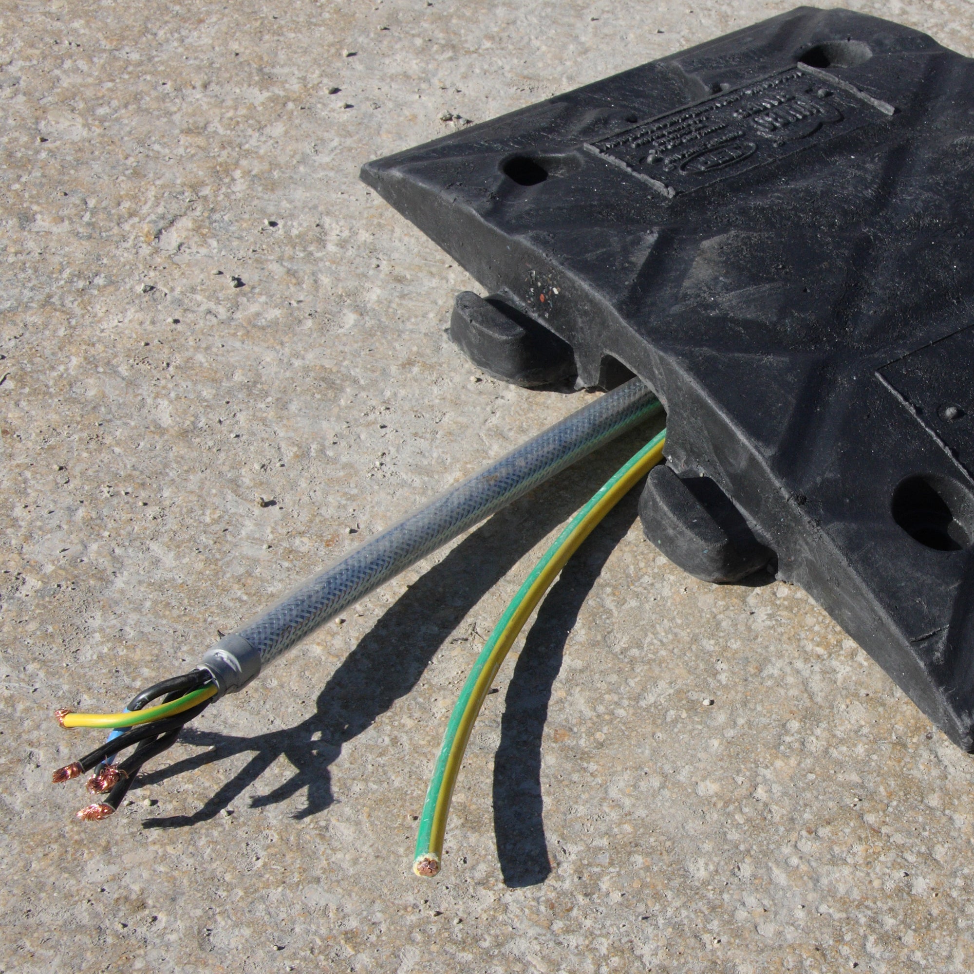 JSP Jumbo 5cm Speed Ramps - 10MPH-16KM/H (Pair)