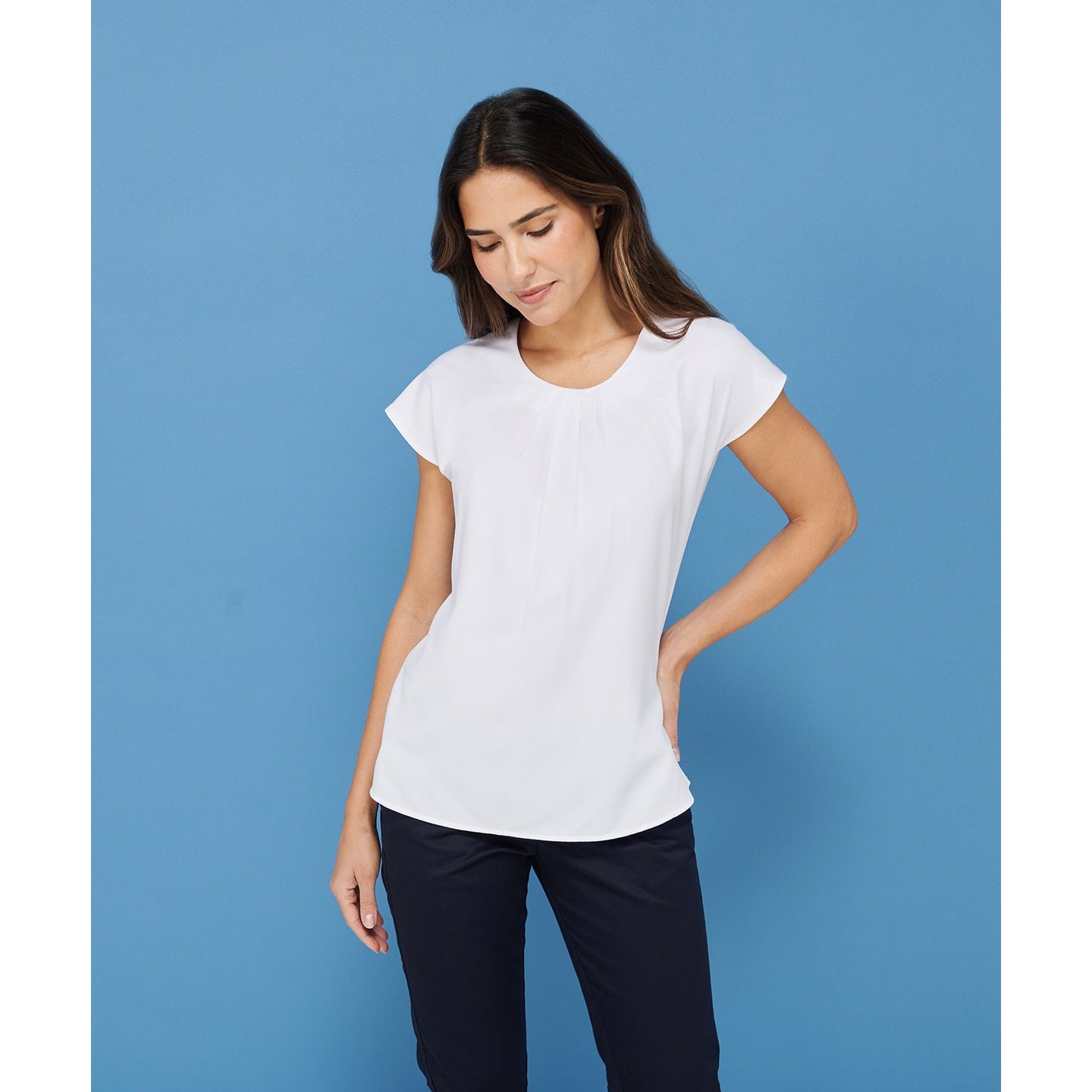 Henbury Women's Pleat Front Short Sleeve Blouse