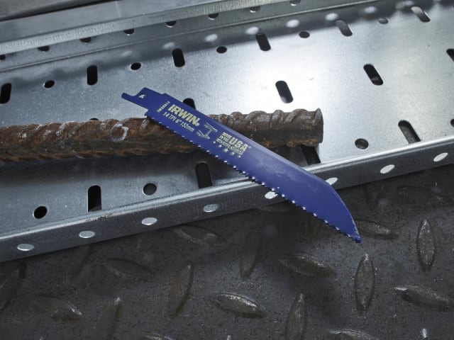 IRWIN® 614R Sabre Saw Blade Metal Cutting 150mm 14 TPI Pack of 2