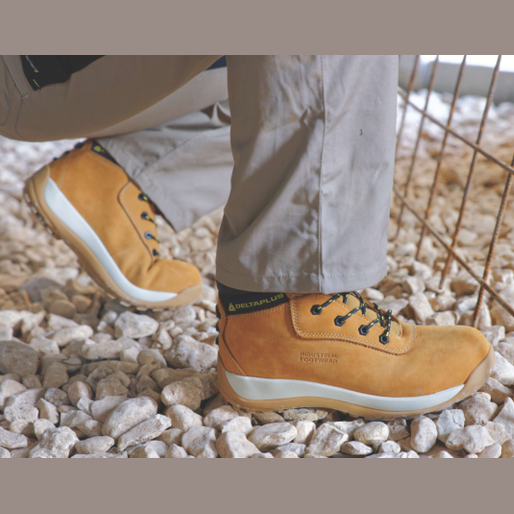 Delta Plus SAGA S3 SRC Metal-Free Safety Boot