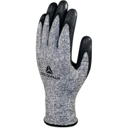 Delta Plus VENICUTD07 Level D Cut-Resistant Gloves – Durable Protection for Oily & Wet Environments
