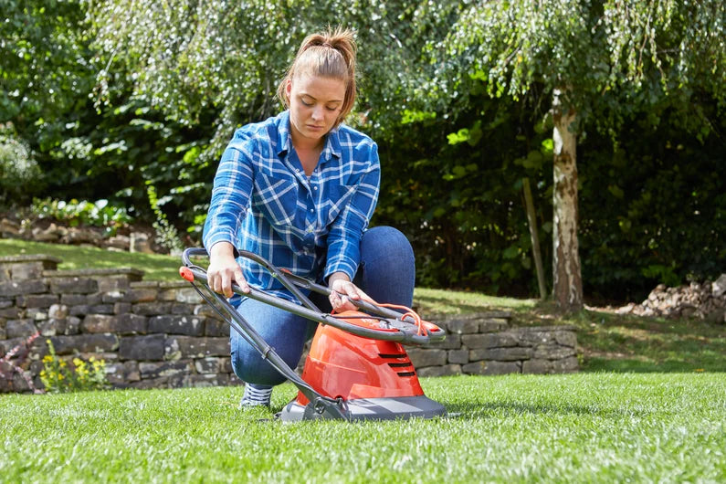 FLYMO Turbo Lite 250 – Lightweight Hover Mower for Small Lawns