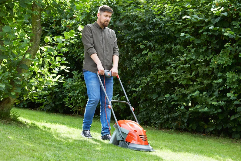 FLYMO Hover Vac 250 – Compact Hover Lawnmower