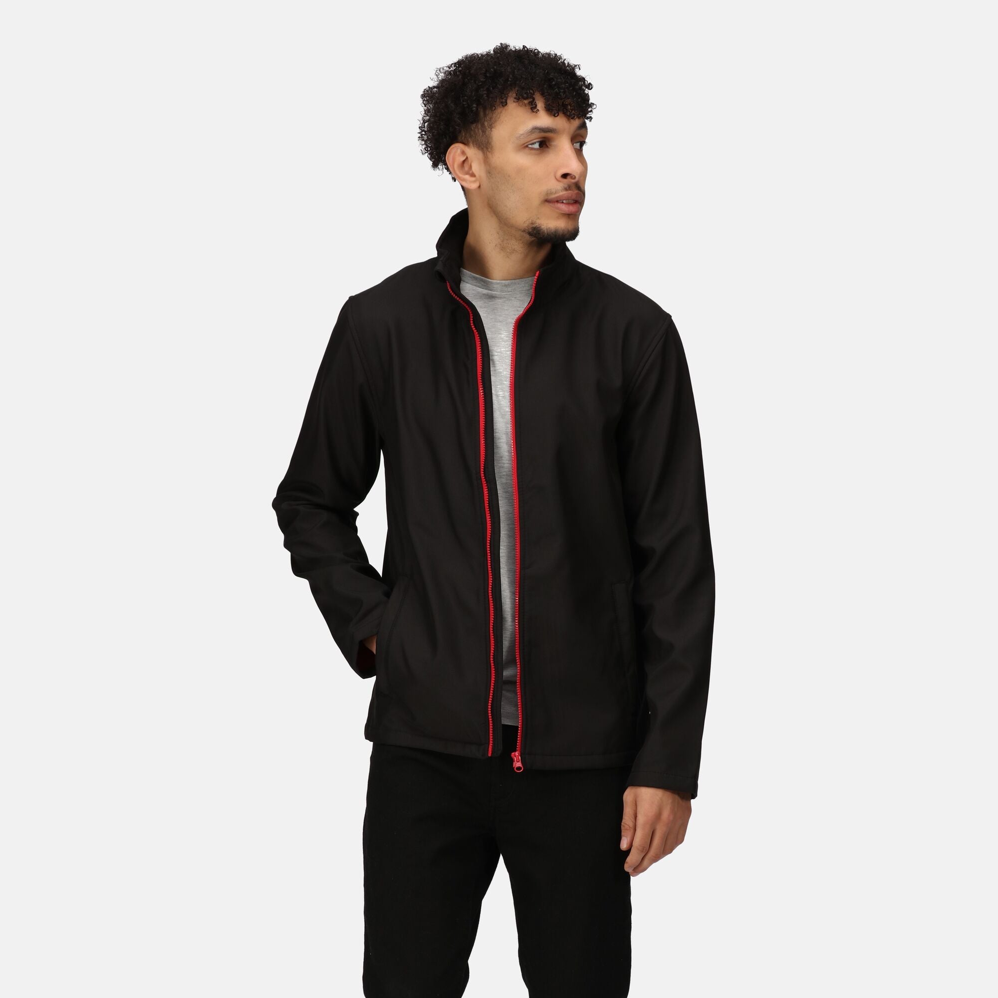 #colour_black-classic-red