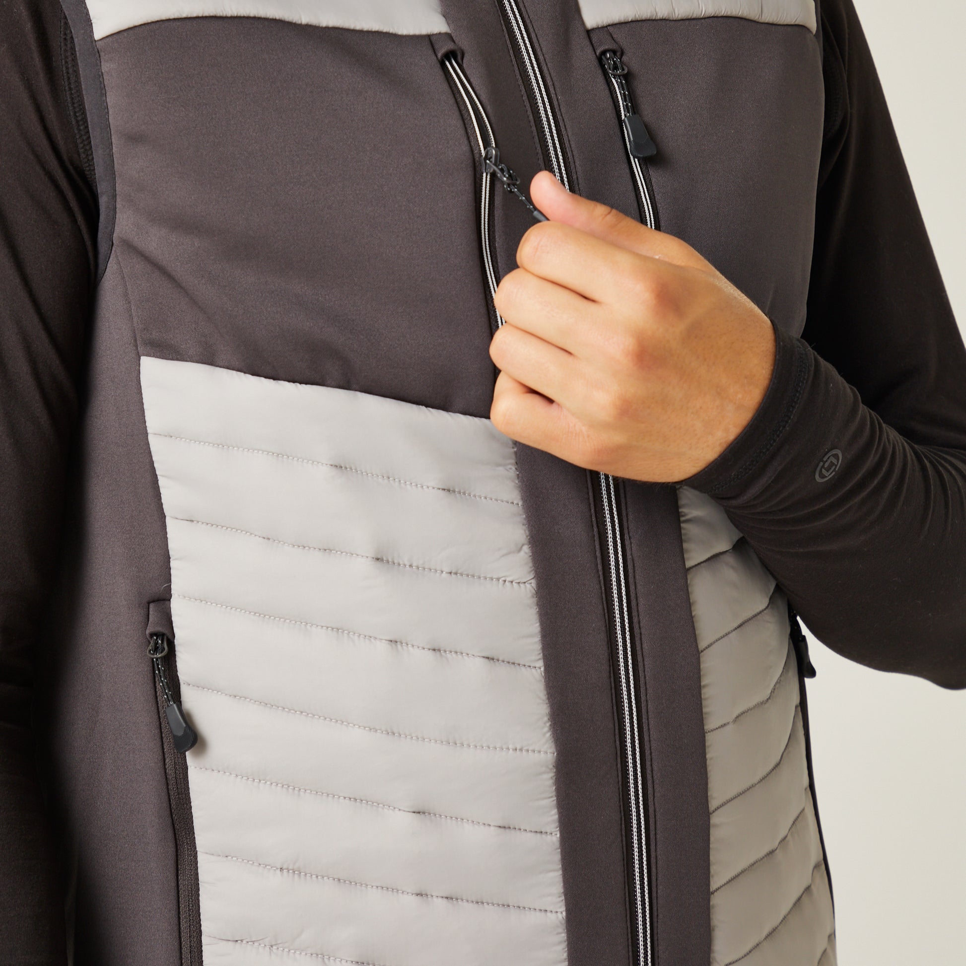 #colour_mineral-grey-ash