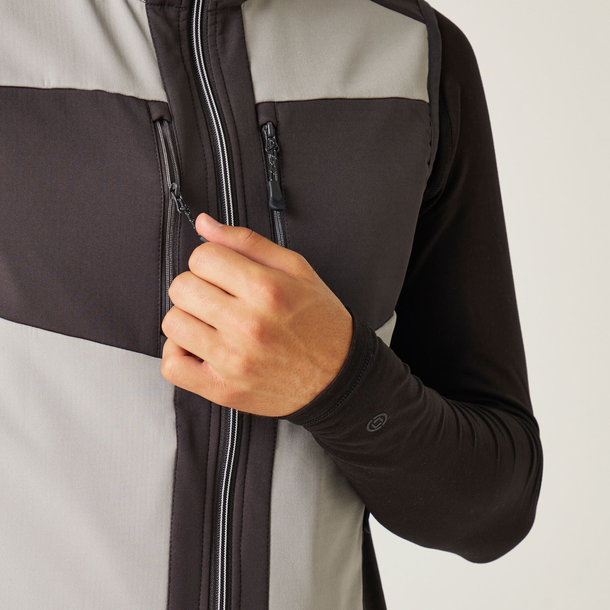 #colour_mineral-grey-ash