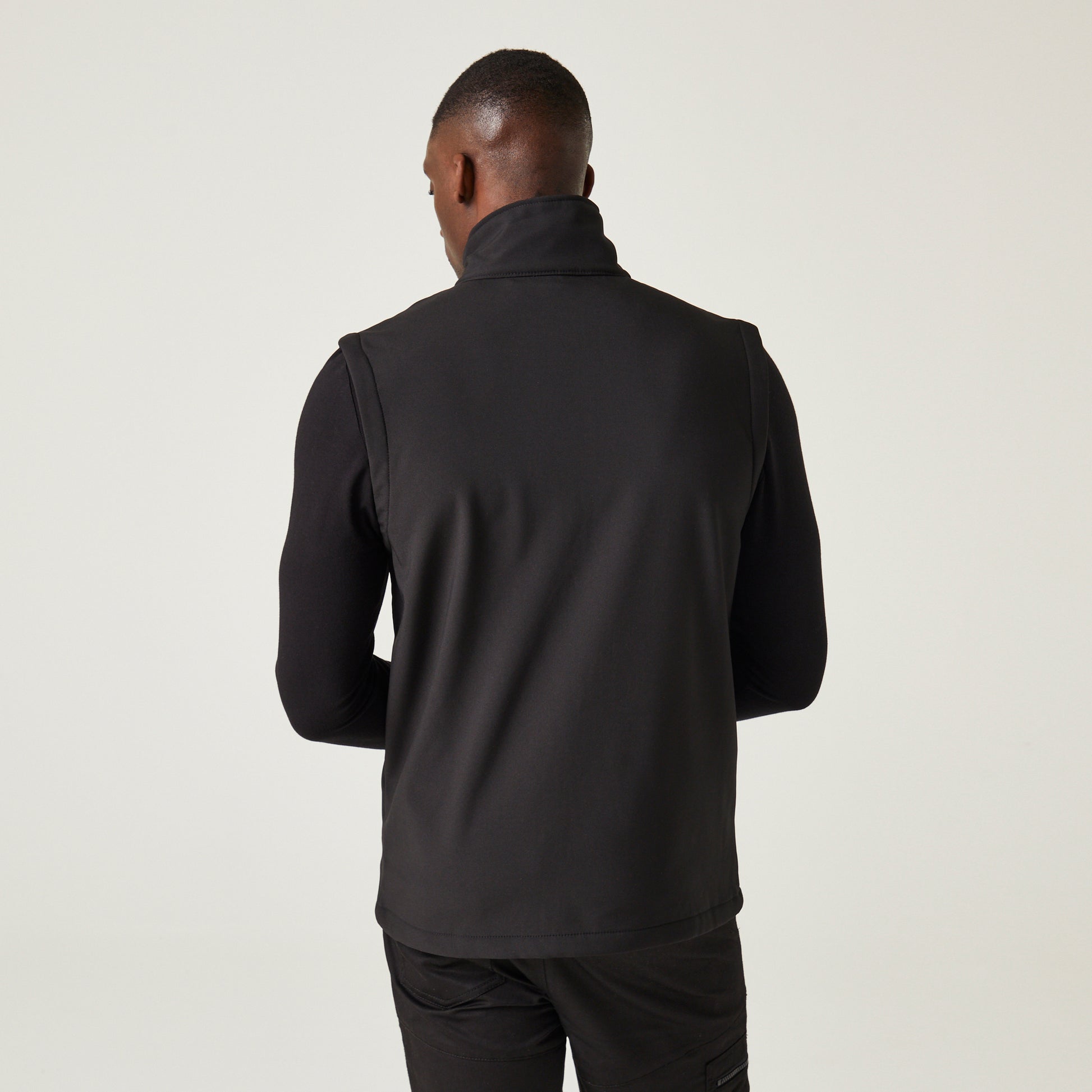 #colour_black-orange-pop