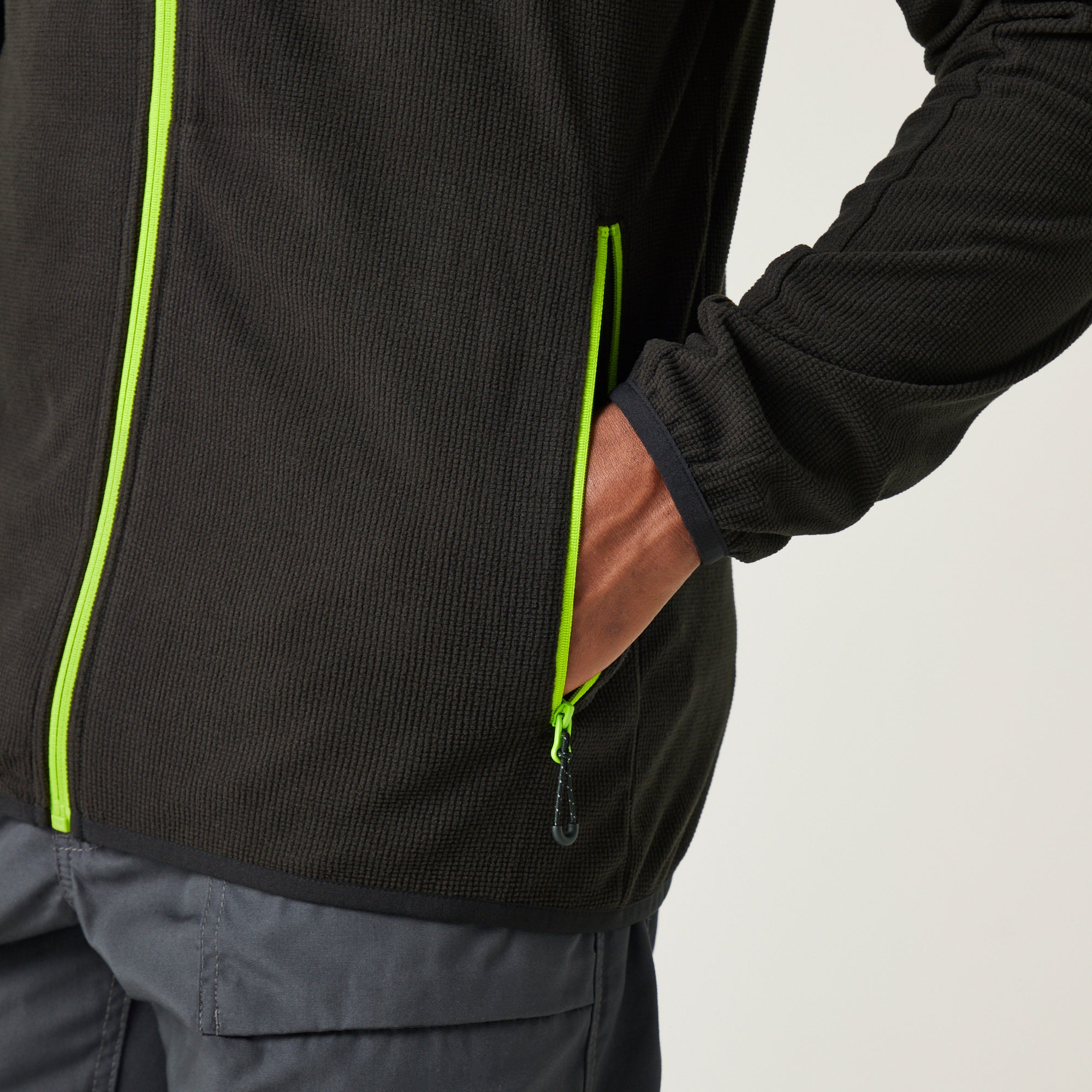 #colour_black-lime-green