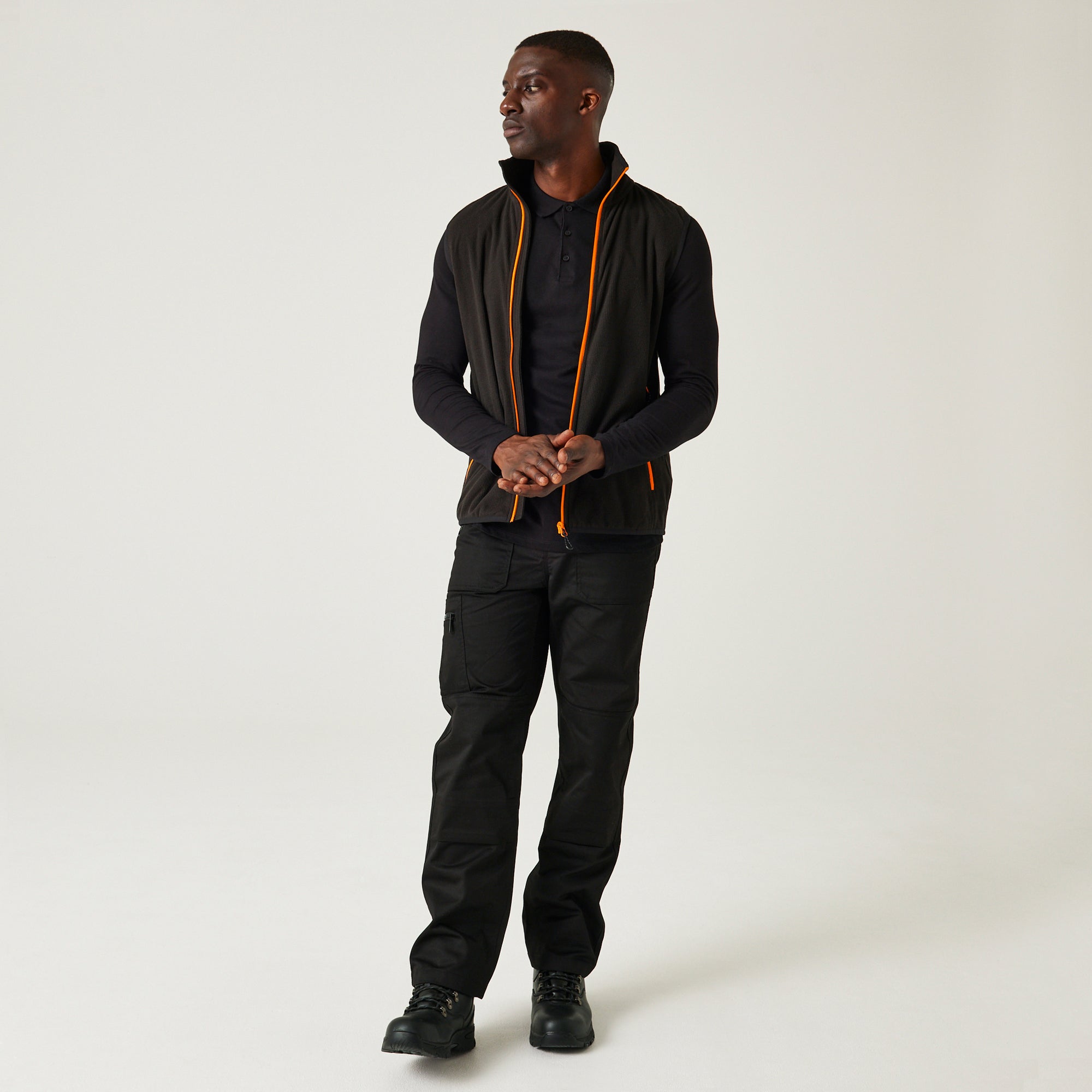 #colour_black-orange-pop