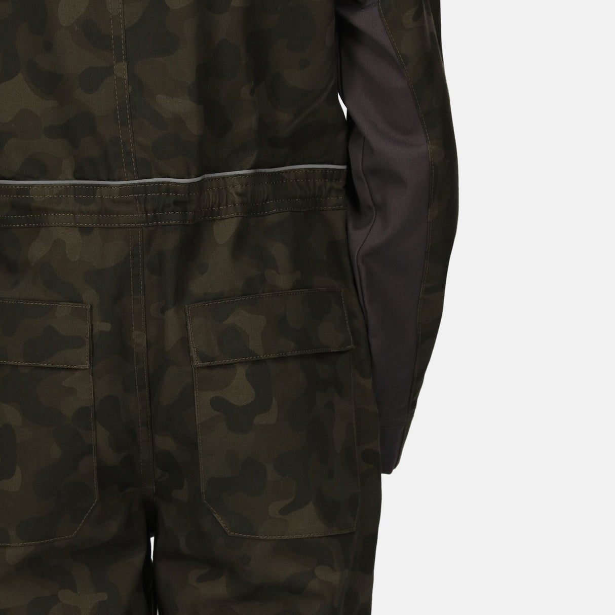 #colour_camo-black