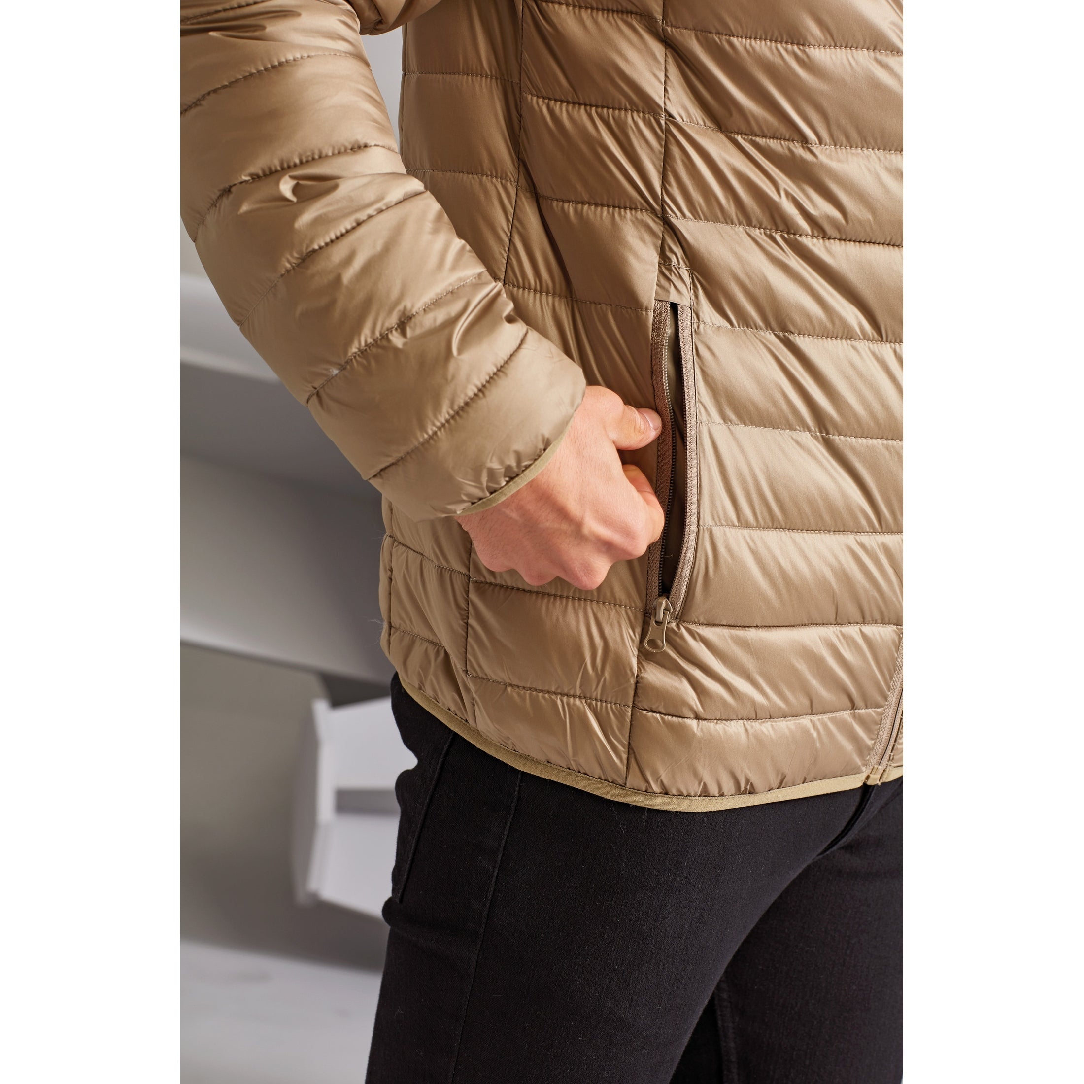 2786 Terrain Padded Jacket