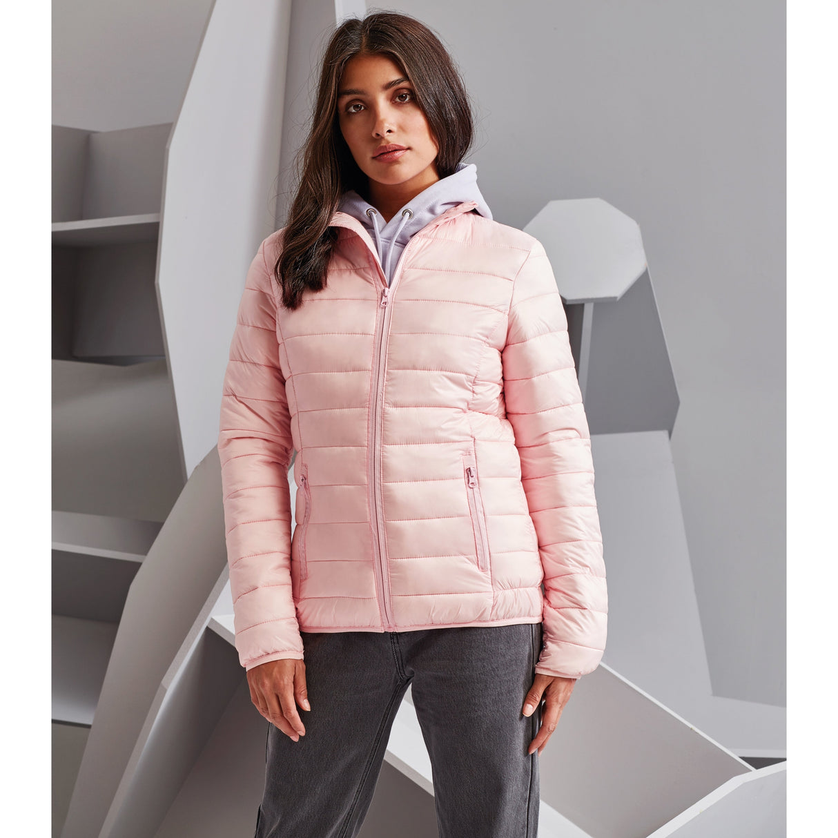 2786 Women's Terrain Padded Jacket