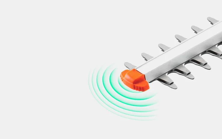 FLYMO 18V UltraCut Reach 420 Cordless Hedge Trimmer – Bare Unit