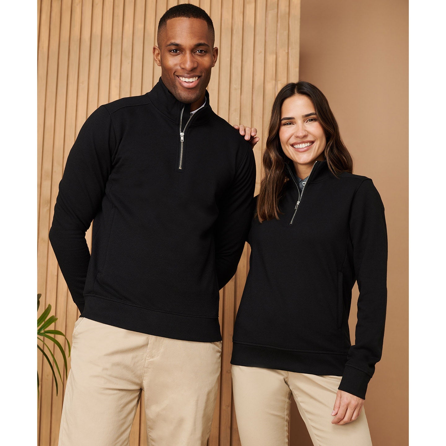 Henbury Unisex Sustainable ¼-Zip Sweatshirt