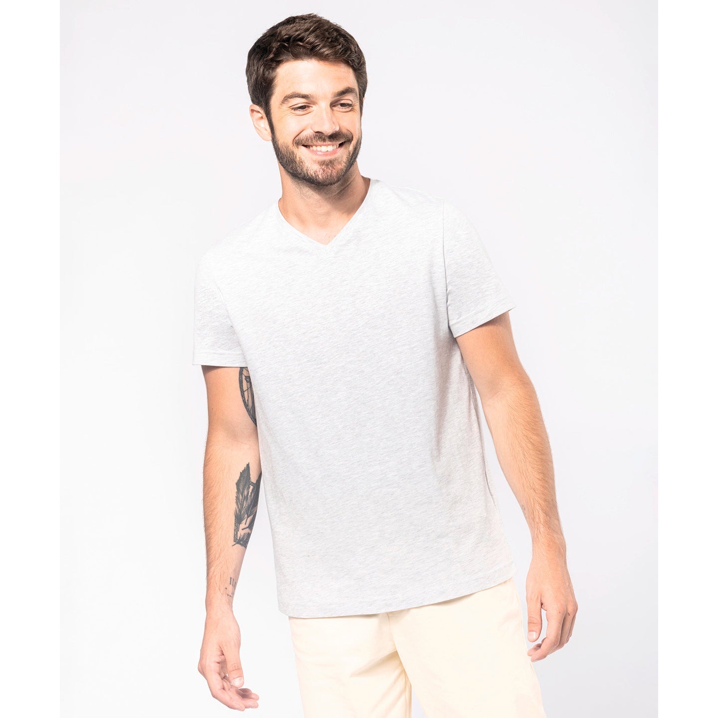 Kariban Men's Short-Sleeved V-Neck T-Shirt