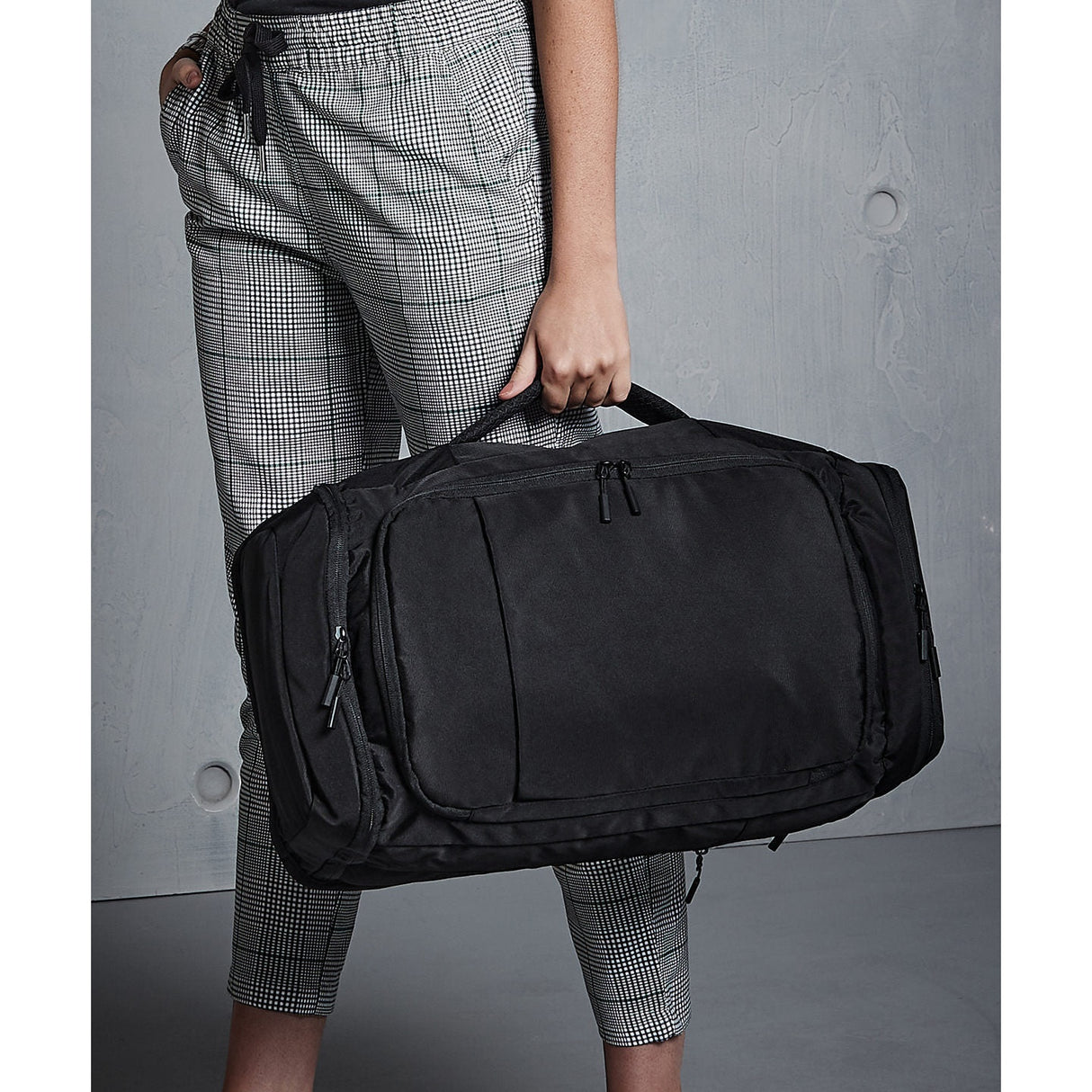 Quadra Pitch Black 72 Hour Weekender