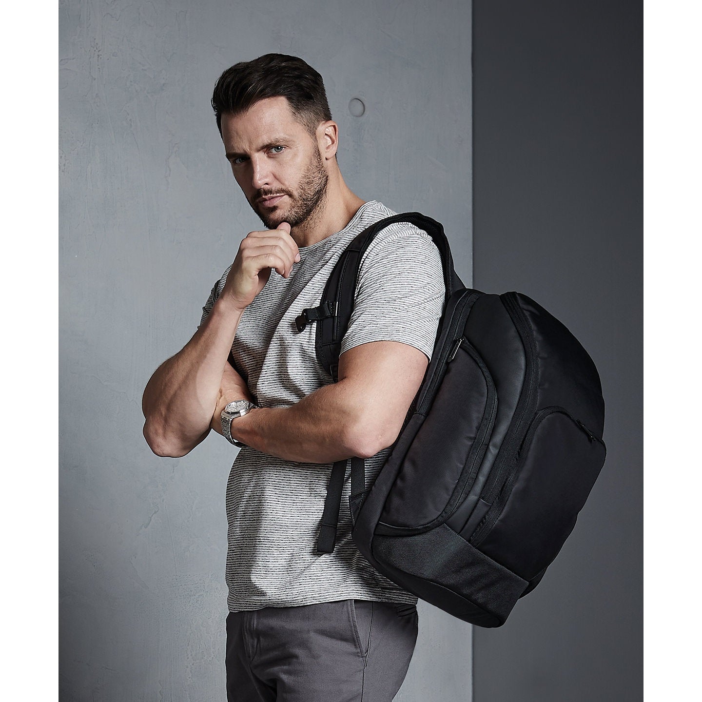 Quadra Pro-Tech Charge Backpack