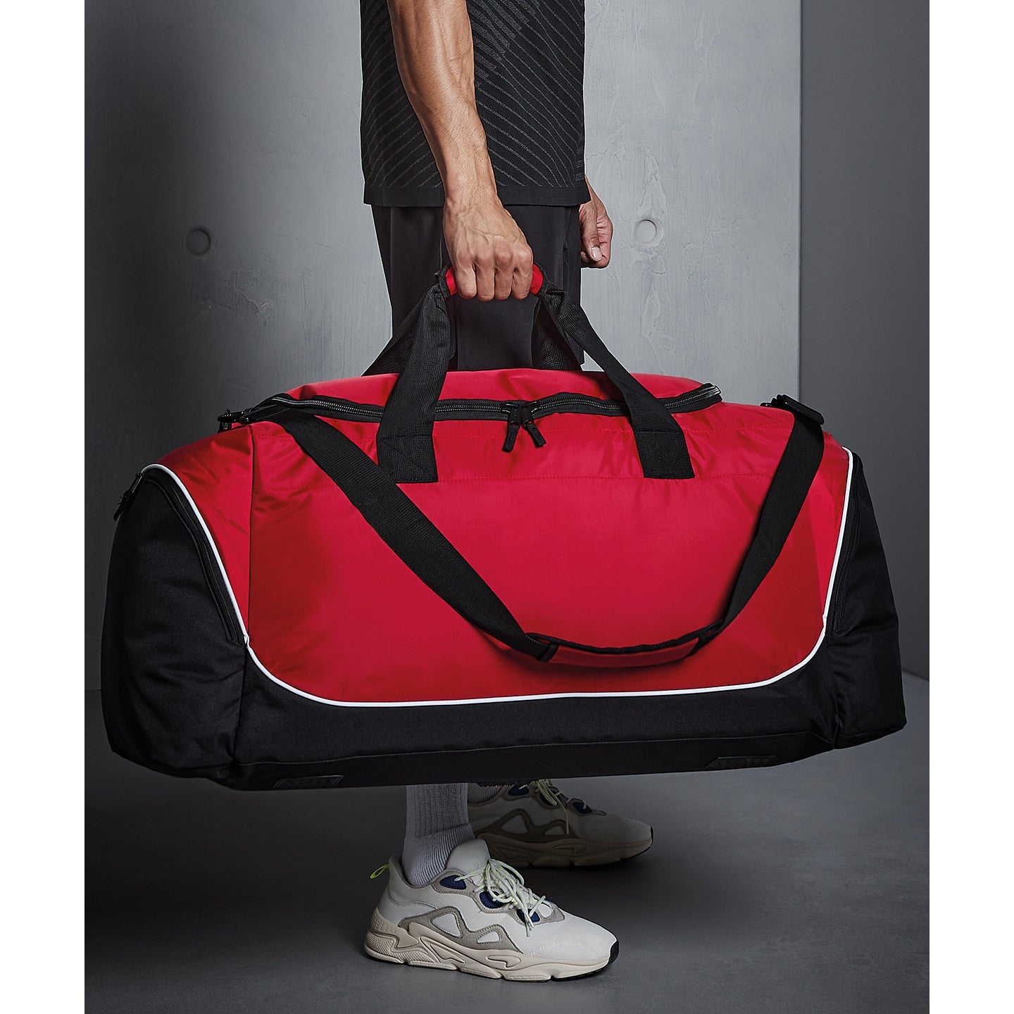 Quadra Teamwear Jumbo Kit Bag