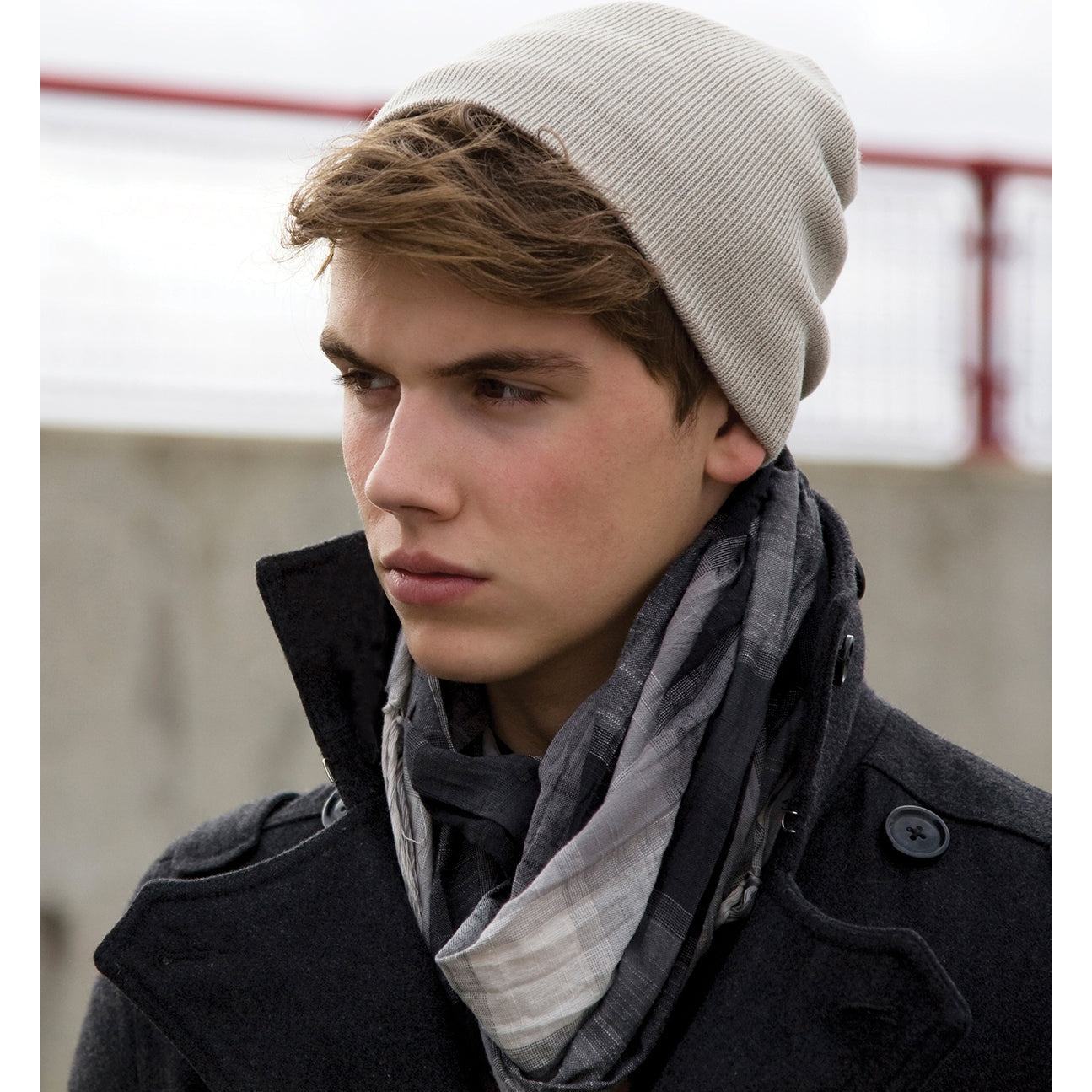 Result Winter Essentials Pull-On Soft-Feel Acrylic Hat