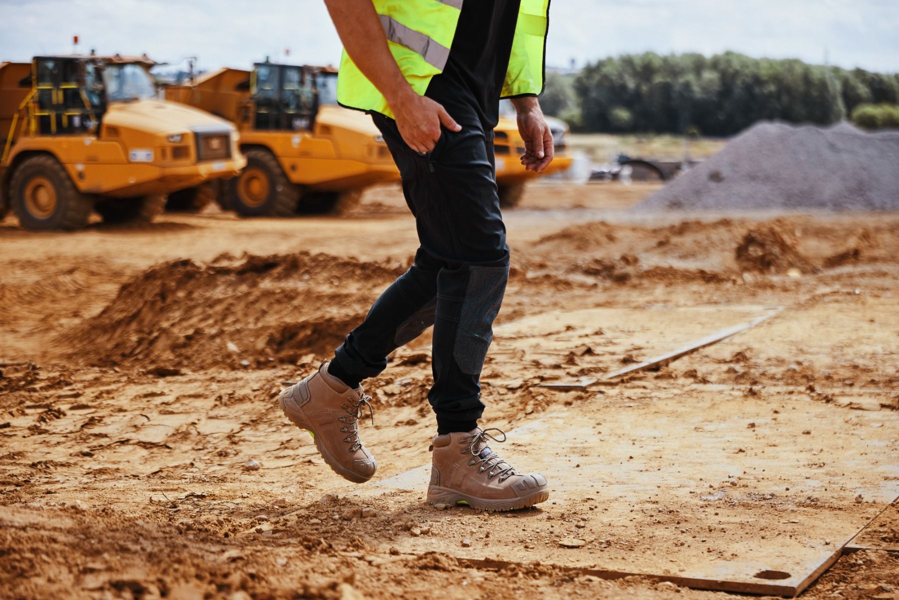 Apache Mercury Non-Metallic Waterproof Safety Boots