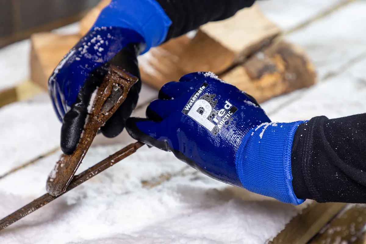 Predator Arctic Gloves