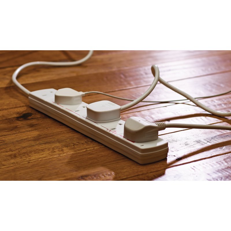 Draper 6 Way Extension Lead With Surge Protection (2m)
