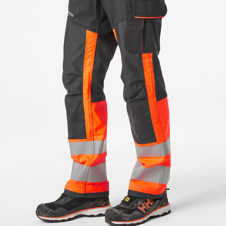 #colour_orange-black