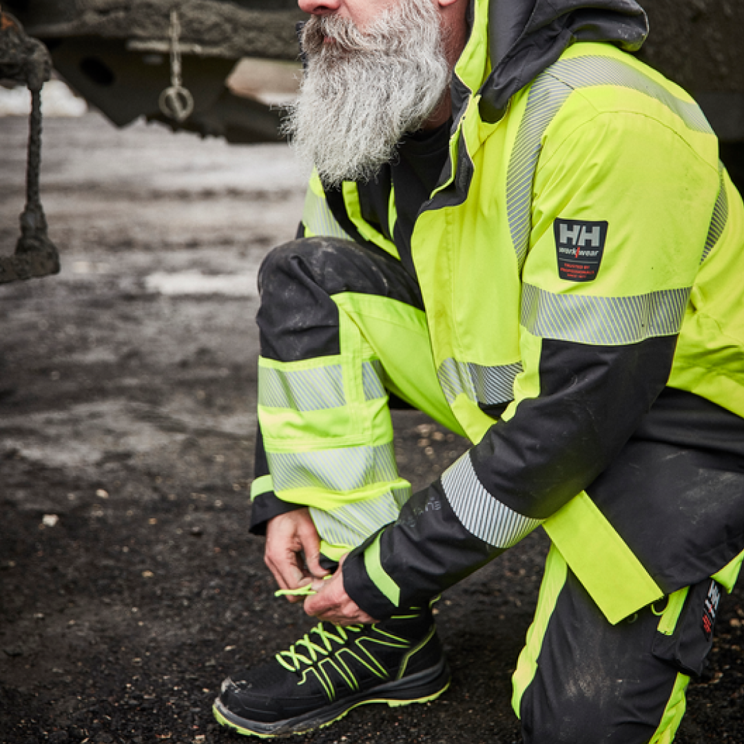 #colour_black-yellow