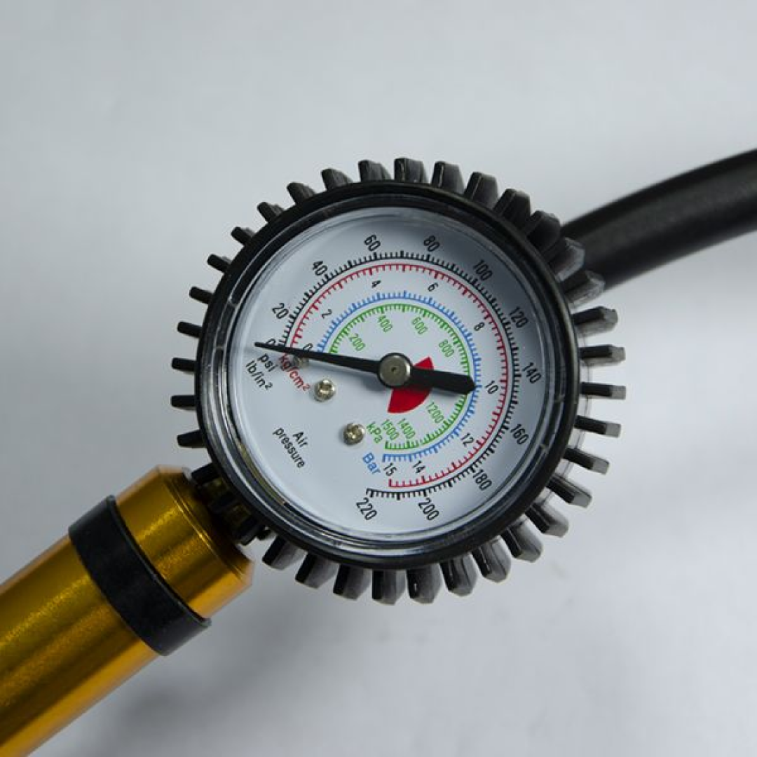 Jefferson Tyre Inflating Guns